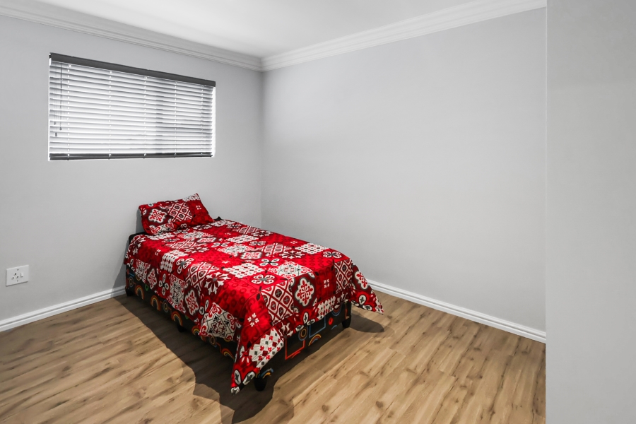3 Bedroom Property for Sale in Cambridge Eastern Cape